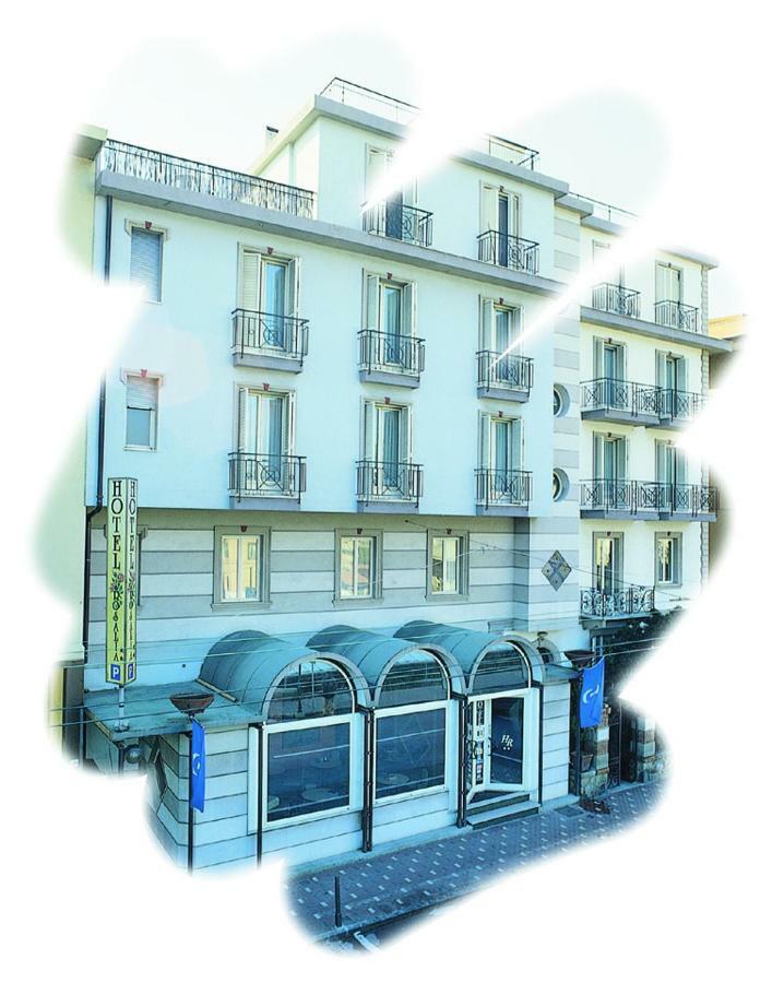 Hotel Rosalia Bordighera Luaran gambar