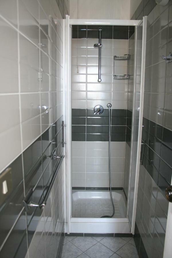 Hotel Rosalia Bordighera Luaran gambar
